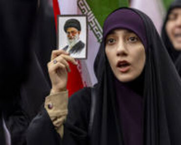 Trump Claims Iran’s Ayatollah Ali Khamenei Is Dead – RT World News