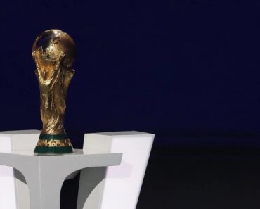 Iraq coach asks FIFA to postpone World Cup playoffs due to travel issues