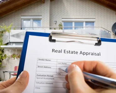 Is Invitation Homes Inc. (INVH) a good stock to buy now?