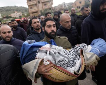 Israeli soldiers shoot family’s car in occupied West Bank, kill 4: NPR