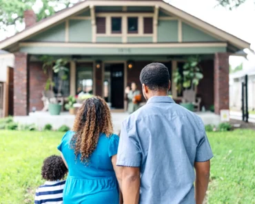 Key factors influencing home buyers and sellers this month Key factors influencing home buyers and sellers this month