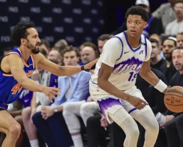 Knicks escapes 18-point hole, beats Jazz