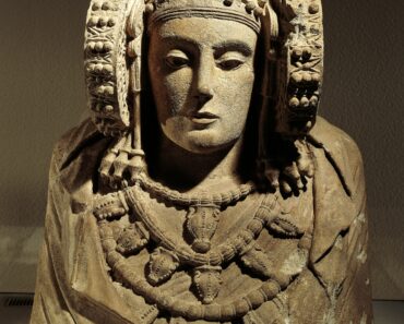 Lady of Elche: A 2,400-year-old bust of a mysterious ‘highborn’ woman from pre-Roman Spain Lady of Elche: A 2,400-year-old bust of a mysterious ‘highborn’ woman from pre-Roman Spain