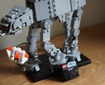 Lego Star Wars AT-AT review Lego Star Wars AT-AT review