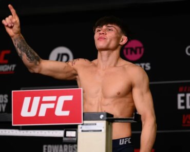 Lone’er Kavanagh ruined Brandon Moreno’s Mexico City homecoming. Lone’er Kavanagh ruined Brandon Moreno’s Mexico City homecoming.