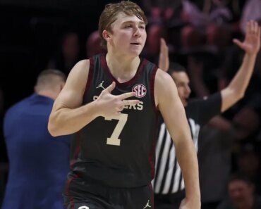 Missouri and Oklahoma are different teams in five weeks since their OT thriller. Missouri and Oklahoma are different teams in five weeks since their OT thriller.