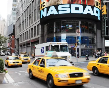 Nasdaq opens higher as stocks continue despite Middle East war Nasdaq opens higher as stocks continue despite Middle East war