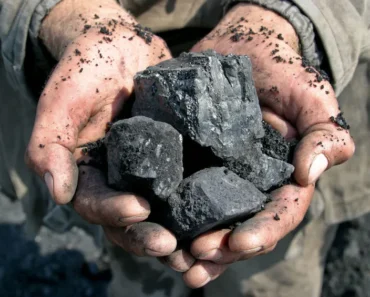 Newfound gold (NFGC) delivers high-grade results from 2025 Queensway drill program