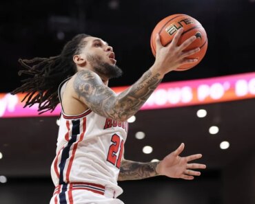 No. 7 Houston visits Oklahoma State, Cougars keep an eye on Big 12 positions