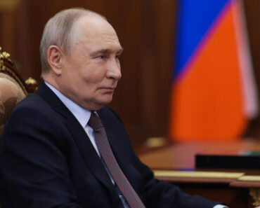 Officials say Russia is helping Iran target US military forces Officials say Russia is helping Iran target US military forces