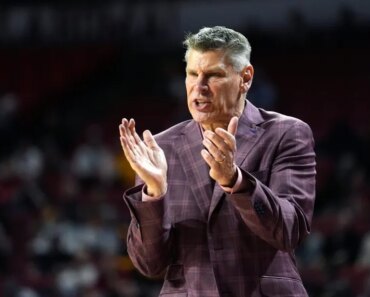 Oklahoma enters SEC tournament late vs. South Carolina in danger of bubble