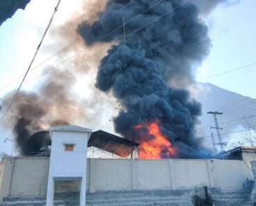 Pakistan deploys troops, imposes curfew after deadly Iran protests Pakistan deploys troops, imposes curfew after deadly Iran protests