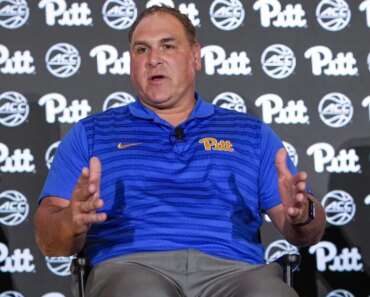 Pitt fires coach Tori Verdi after 8-23 season, sues