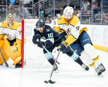 Predators in hot playoff chase against hapless Canucks
