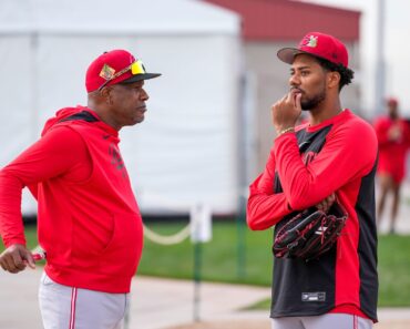 Reds’ Hunter Green injured, return schedule revealed