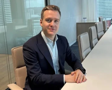 S&W appoints James Wright as a partner in its Birmingham business finance team S&W appoints James Wright as a partner in its Birmingham business finance team