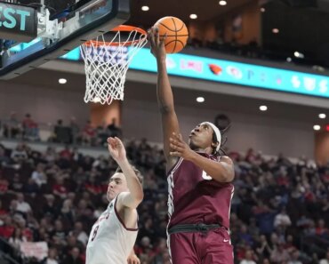 Santa Clara beats St. Mary’s in WCC semifinals to boost NCAA hopes