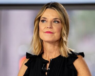 Savannah Guthrie greets TODAY staff in studio and plans to return