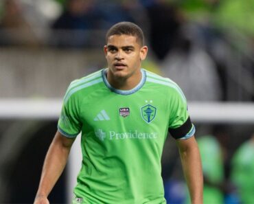 Seattle Sounders sign new long-term contract with Dwayne’s son Osaze de Rosario