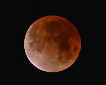 See the blood moon total lunar eclipse See the blood moon total lunar eclipse