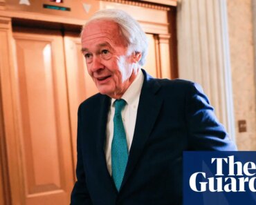 Senate Democrats introduce bill to protect small businesses from Trump’s new tariffs | Trump tariffs