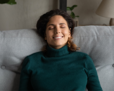 Sneaky High Cortisol Symptoms in Women: Get Out Fast