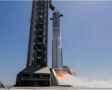 SpaceX fires up next-gen ‘V3’ Starship for first time ahead of April launch (photos)