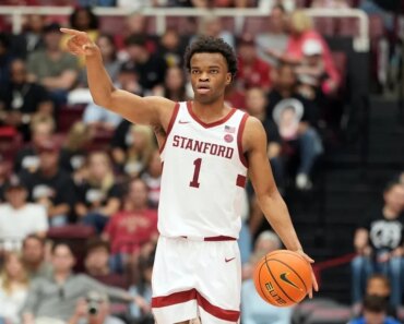 Stanford on the rise seeks revenge on Notre Dame Stanford on the rise seeks revenge on Notre Dame