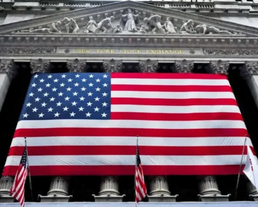 Stock index futures fall as bond yields rise