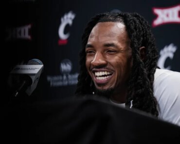 TCU defeated Cincinnati for its fifth straight win.