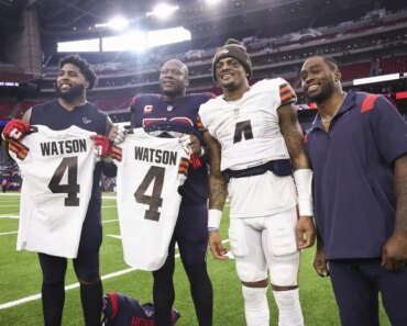 The Browns addressed their OL issues and acquired Tytus Howard from the Texans. The Browns addressed their OL issues and acquired Tytus Howard from the Texans.