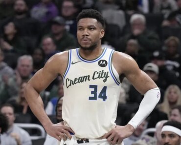 The Bucks and Hawks are in fierce competition for a play-in spot.