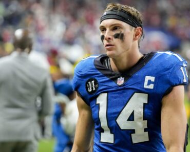 The Colts’ Alec Pierce signed a historic contract to begin NFL free agency.