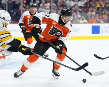 The Flyers finished third, snapping the Bruins’ eight-game point streak.