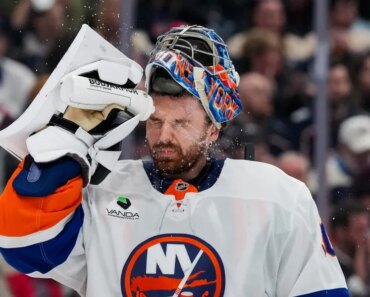 The Islanders hit overtime again and edge the Blue Jackets. The Islanders hit overtime again and edge the Blue Jackets.