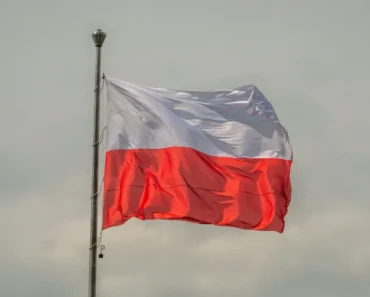 The Polish Parliament adopts a proposal for a cryptographic law with a minimum implementation of MiCA – BitRss