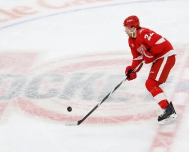 The Red Wings focus on avoiding breaks and letting the Panthers slip.