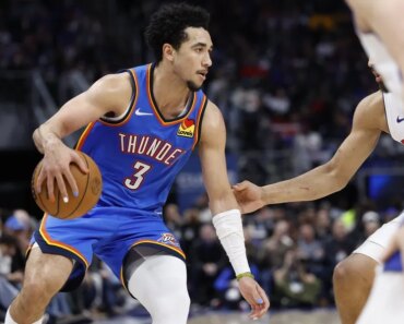 The Thunder will face an injury-ravaged Mavericks.