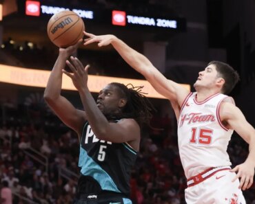 The Trail Blazers begin a pivotal homestand against the fearsome Pacers. The Trail Blazers begin a pivotal homestand against the fearsome Pacers.