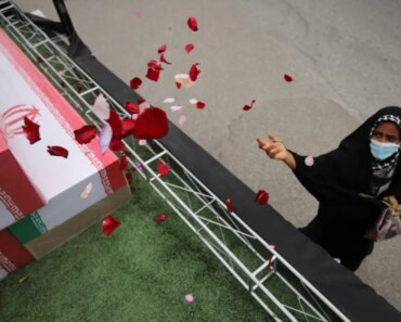 The United States will “rain missiles,” “death and destruction” on Iran, say Trump advisers | military news