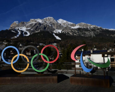 The Winter Paralympics opened in Milan-Cortina amid a boycott that returned to Russia