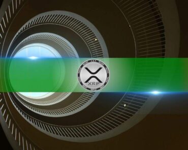 The analyst tells XRP holders to adjust the war talk and watch the key price levels