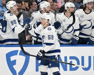 The big first period passes by lightning gliding over the Maple Leafs.