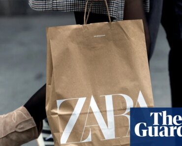 The billionaire founder of Zara, Amancio Ortega, will receive a dividend of 3,230 million euros | Retail industry