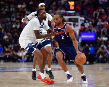 The new-look Clippers aim for continued success over their visit to the Bulls.