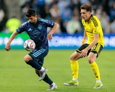 The team drew with Sporting KC on a late goal. The team drew with Sporting KC on a late goal.