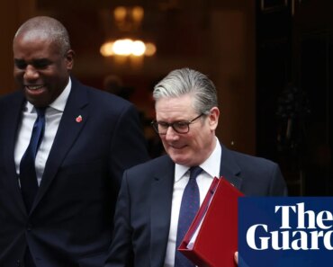 Thousands of lawyers urge Keir Starmer to rethink plans to cut jury trials | Jury trial