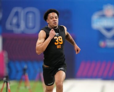 Top 40-yard dash times at the 2026 NFL Combine Top 40-yard dash times at the 2026 NFL Combine