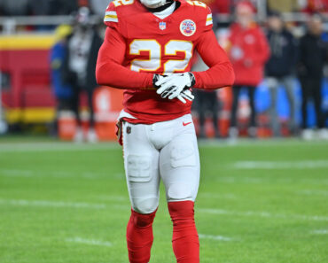 Trent McDuffie signs mega deal with LA Rams