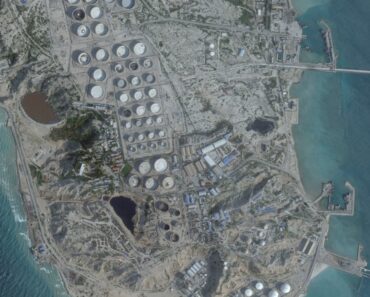 Trump Says US Destroyed Military Targets on Iran’s Kharg Island But Not Oil Infrastructure